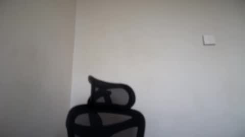 Emma online show from 10.22.25