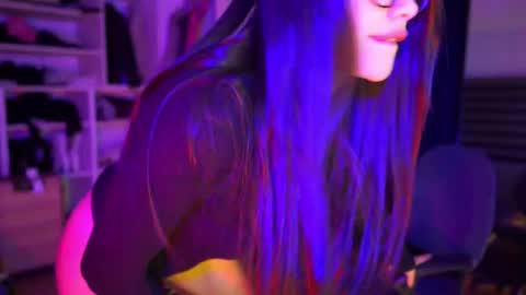 Miyah online show from 10.08.25