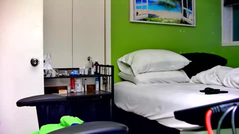 capricorne1965 online show from 02.14.26