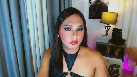Snapshot of caprize_diva chatting on 07.18.26 caprize_diva online show from 07.18.26
