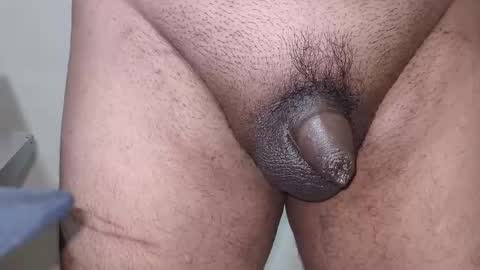 Snapshot of captain_juicyprecum chatting on 10.23.25 captian juicyprecum online show from 10.23.25