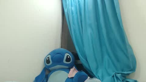 Snapshot of caramel_doll_ chatting on 04.03.26 ing online show from 04.03.26