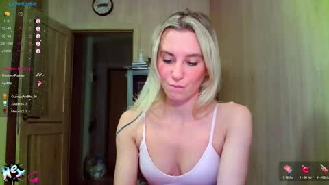 caramel online show from 12.22.25