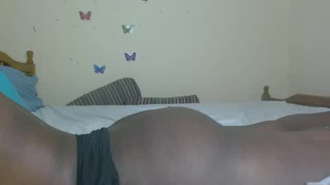 caramelebony_ online show from 02.11.25