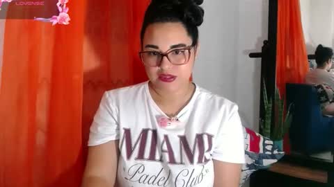 Snapshot of caramelo945256 chatting on 06.03.26 LILI online show from 06.03.26