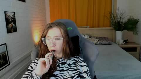 Snapshot of careyjonas chatting on 05.30.26 careyjonas online show from 05.30.26