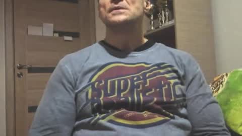 Laz online show from 11.04.25