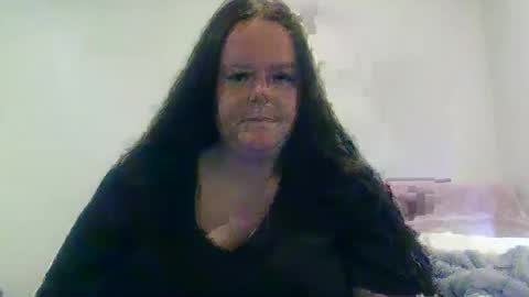 carinabro10 online show from 10.05.25