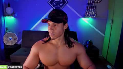 Snapshot of carl_smithh chatting on 10.03.25 Carl online show from 10.03.25