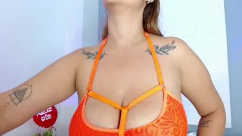 Snapshot of carla_beer chatting on 05.02.26 Carla online show from 05.02.26