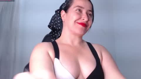Snapshot of carla_naugthy_ chatting on 06.18.26 Carla naugthy online show from 06.18.26