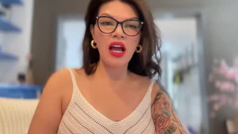 Snapshot of carlaconnortv chatting on 02.10.26 Carla Connor online show from 02.10.26