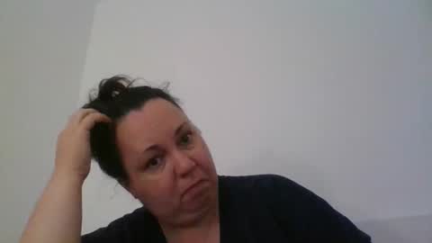 Carlaruth online show from 11.21.25