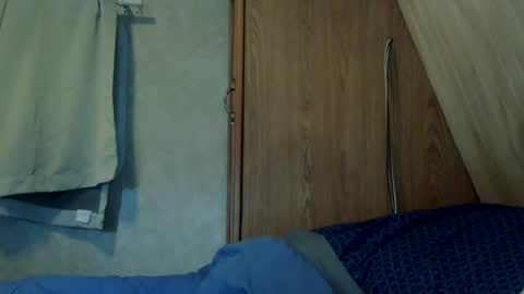 carleeswoman08 online show from 03.10.25