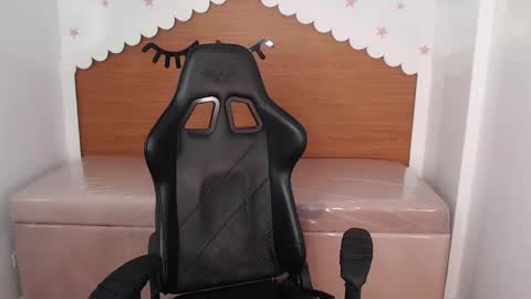 CARLYE   online show from 11.13.25