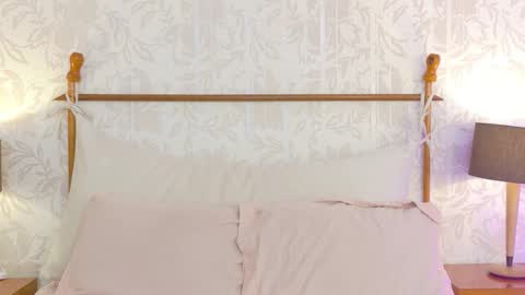 Snapshot of carline_jones chatting on 02.28.26 Carline online show from 02.28.26