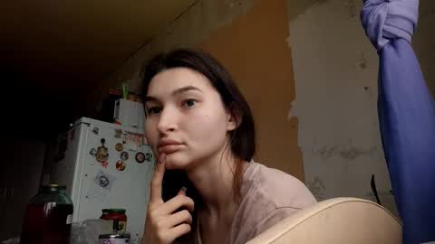 Snapshot of carlinematsuzaki chatting on 02.12.26 Jessie online show from 02.12.26