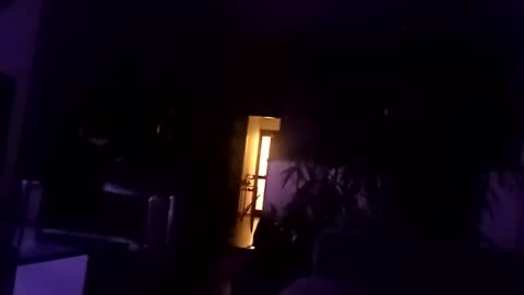 Snapshot of carlitito1 chatting on 11.25.25 carlitito1 online show from 11.25.25