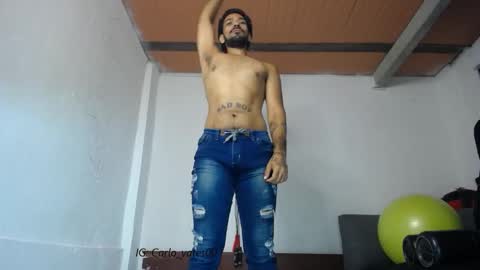 carlo yates  thx for help me to reach 100 thumps up online show from 09.09.25