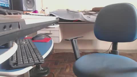 carlos online show from 04.11.26