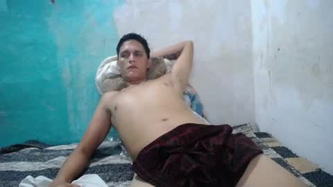 Snapshot of carlos_steven chatting on 05.22.26 carlos_steven online show from 05.22.26