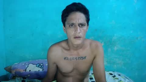 Snapshot of carlos_steven chatting on 06.18.26 carlos_steven online show from 06.18.26