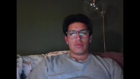 Snapshot of carlosjosecb1 chatting on 03.09.26 carlos online show from 03.09.26