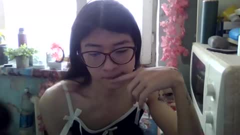 CarlyJoy online show from 04.03.26