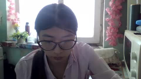 CarlyJoy online show from 04.15.26