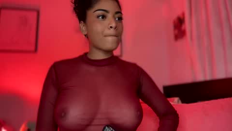 Littlecarly  online show from 03.09.25