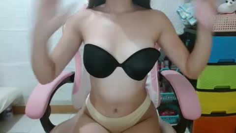 carmela18x online show from 09.09.25