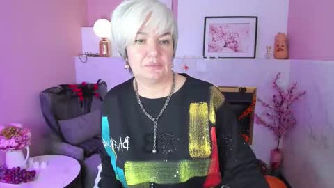 Carmen online show from 11.02.25