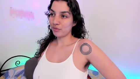 Snapshot of carmesix__ chatting on 12.11.24 carmesix__ online show from 12.11.24