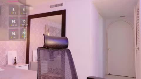 caro_adams1 online show from 02.11.26