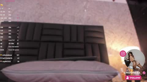 Snapshot of caro_martinezz chatting on 01.21.25    online show from 01.21.25