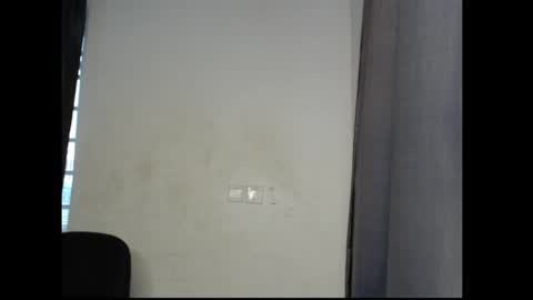 caroline online show from 04.16.26