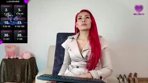 Carol love11 online show from 12.24.24