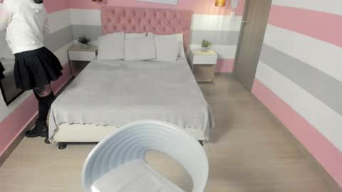 Snapshot of carol_pinter chatting on 01.06.25 Carol  online show from 01.06.25