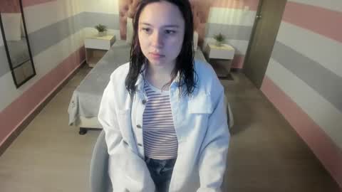 Snapshot of carol_pinter chatting on 02.14.25 Carol  online show from 02.14.25