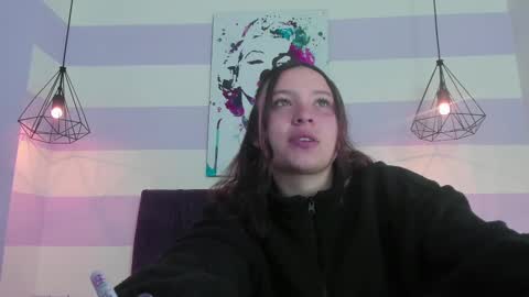 Snapshot of carol_pinter chatting on 03.07.25 Carol  online show from 03.07.25