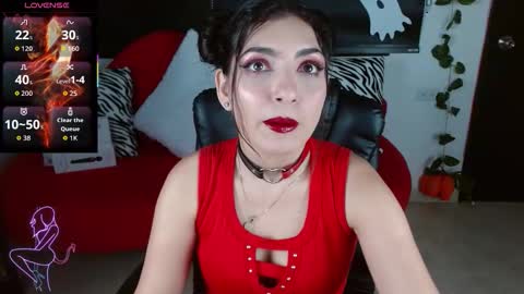 Caroline online show from 10.24.25