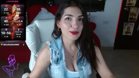 Caroline online show from 02.17.26