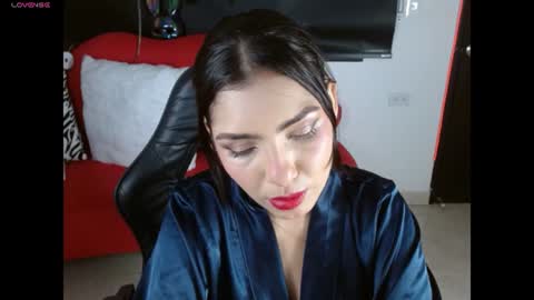 Snapshot of carolaine69_ chatting on 07.16.26 Caroline online show from 07.16.26