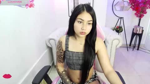 Snapshot of carolina_cherry chatting on 03.01.26 CAROLINA. online show from 03.01.26