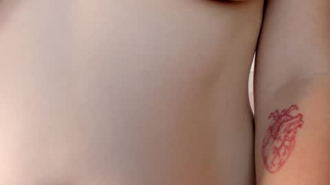 Carolina  online show from 03.08.25