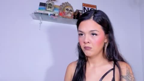 CarolinaM online show from 11.24.25