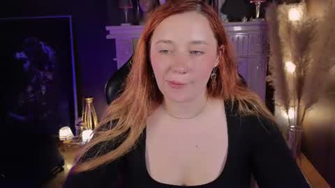 Snapshot of carolina_winter chatting on 06.12.26 Mira online show from 06.12.26