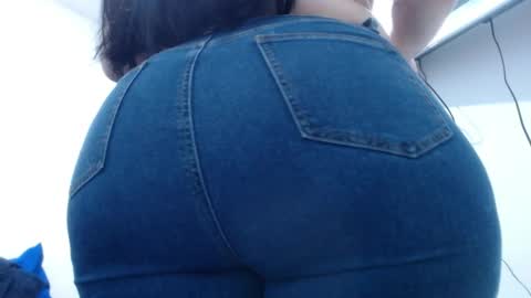 carolina_zabala_19 online show from 04.25.26