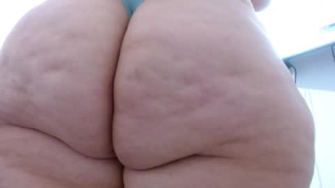 Snapshot of carolina_zabala_19 chatting on 06.02.26 carolina_zabala_19 online show from 06.02.26