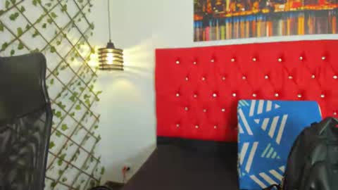 Carolina online show from 09.08.25